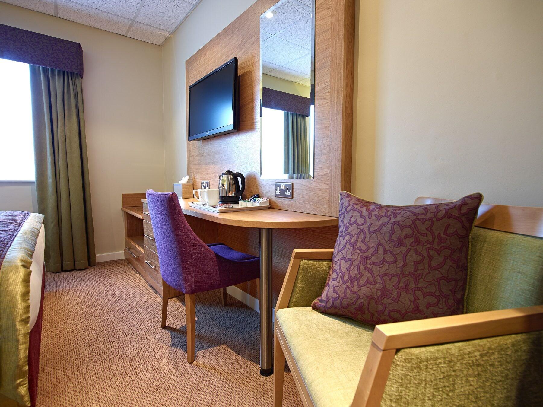 The Briar Court Hotel Huddersfield Ngoại thất bức ảnh